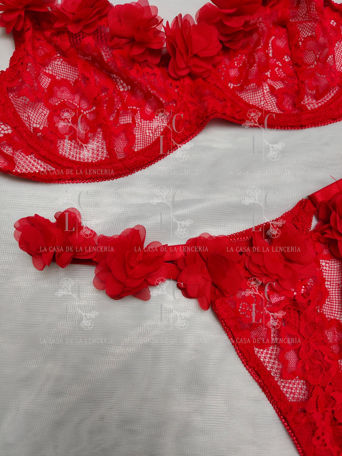 Set Mercedes rojo
